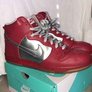Nike SB (Mork &Mindy) Sz 12